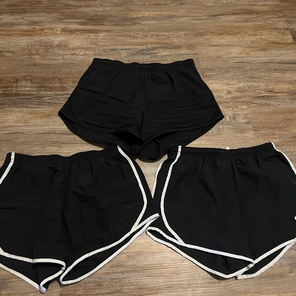 Lot of Black Nike Shorts Size Large